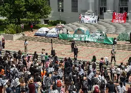 UC Berkeley students begin Sproul Plaza sit-in to protest Gaza war, Cal's investments