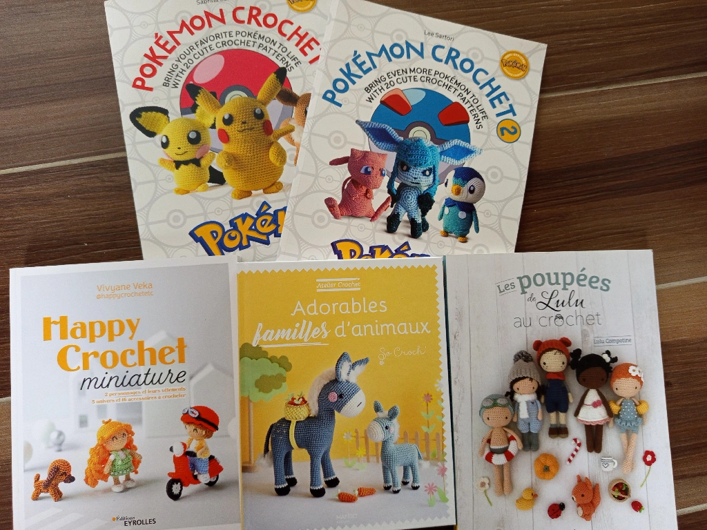 livres de crochet : Pokémon au crochet 1 et 2; Happy crochet miniature, les poupées de lulu au crochet, adorables familles d&#39;animaux au crochet.