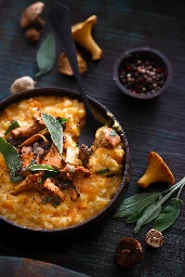 Risotto à la courge butternut et chanterelles - Recette italienne - Un déjeuner de soleil