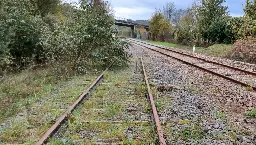 Angoulim dénonce la disparition d'un aiguillage sur la ligne SNCF Angoulême-Limoges - France Bleu