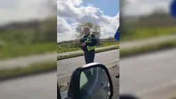 "Je ne contracte pas" : le conducteur complotiste interpellé sur une route du Nord jugé ce mardi - France Bleu - Lemmy.ca