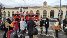 Dégagement de fumée suspect à la gare : il s’agissait d’une chaussette coincée dans un radiateur électrique