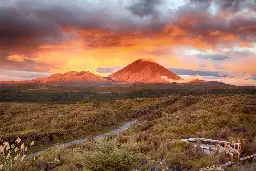 Voyage dans les vrais paysages qui ont inspiré Tolkien : les montagnes et les volcans de la Terre du milieu