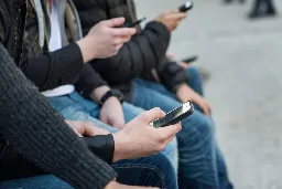 Vivre sans smartphone, un choix impossible?