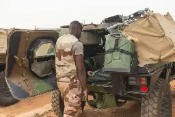 La France amorce le processus de retrait de ses forces engagées au Niger