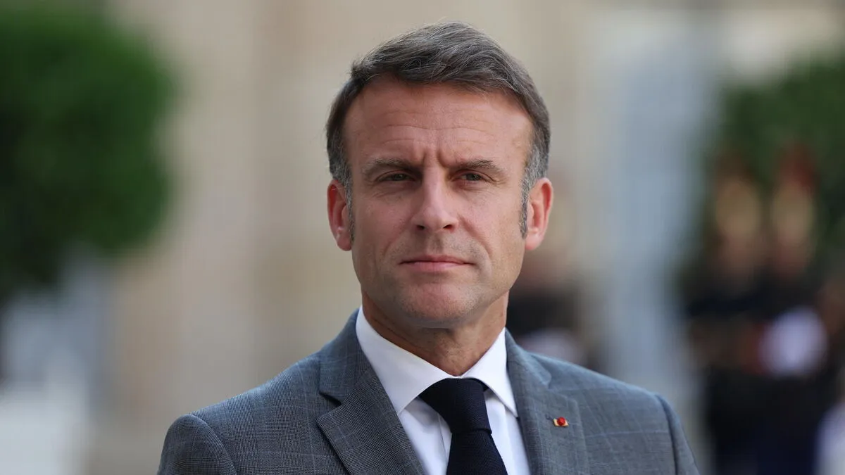 Bâtir « une majorité solide » avec « les forces républicaines » : découvrez la lettre d’Emmanuel Macron