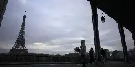 Direct du Monde à propos de l'attentat de la Tour Eiffel.