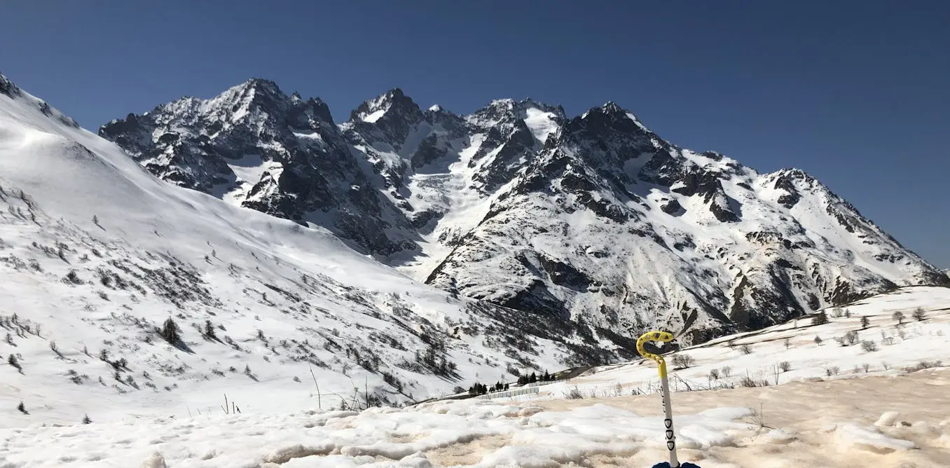 Pourquoi la neige est-elle blanche ?