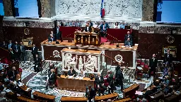 "On ne va pas laisser la France sans budget" : comment le projet de loi de finances se construit avec un gouvernement démissionnaire